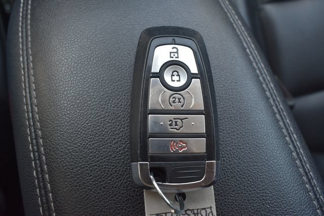 Used 2023 Ford Escape Platinum AWD/4WD image 32