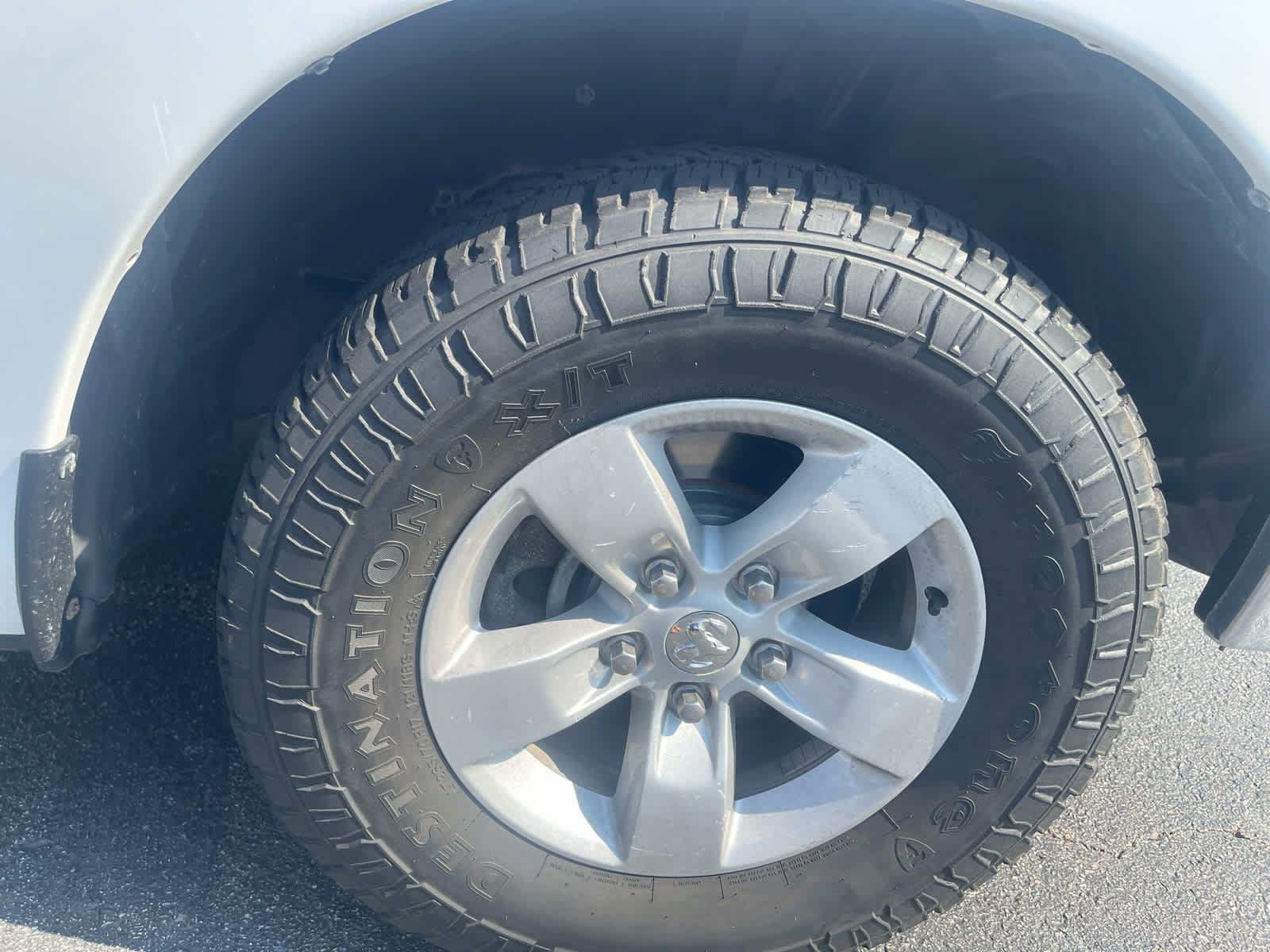Used 2019 RAM 1500 Classic SLT w/ Protection Group AWD/4WD image 9