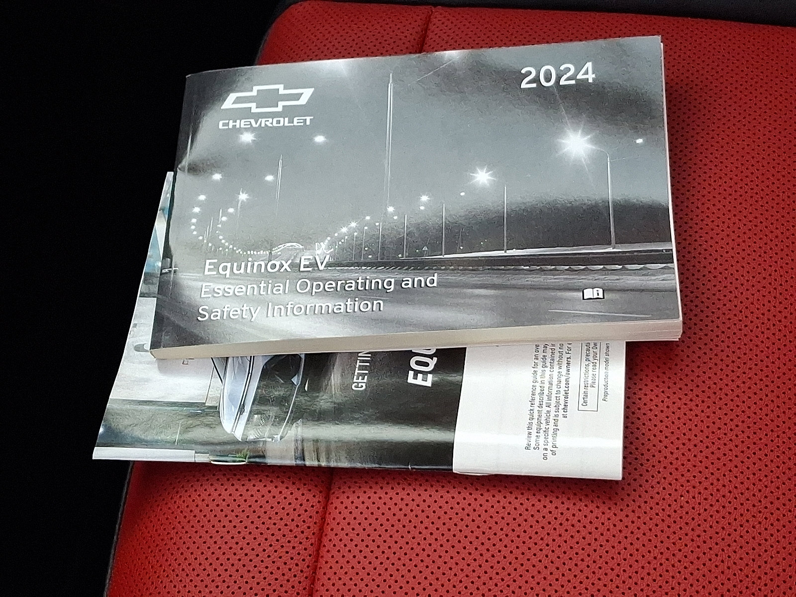 Used 2024 Chevrolet Equinox EV RS image 26