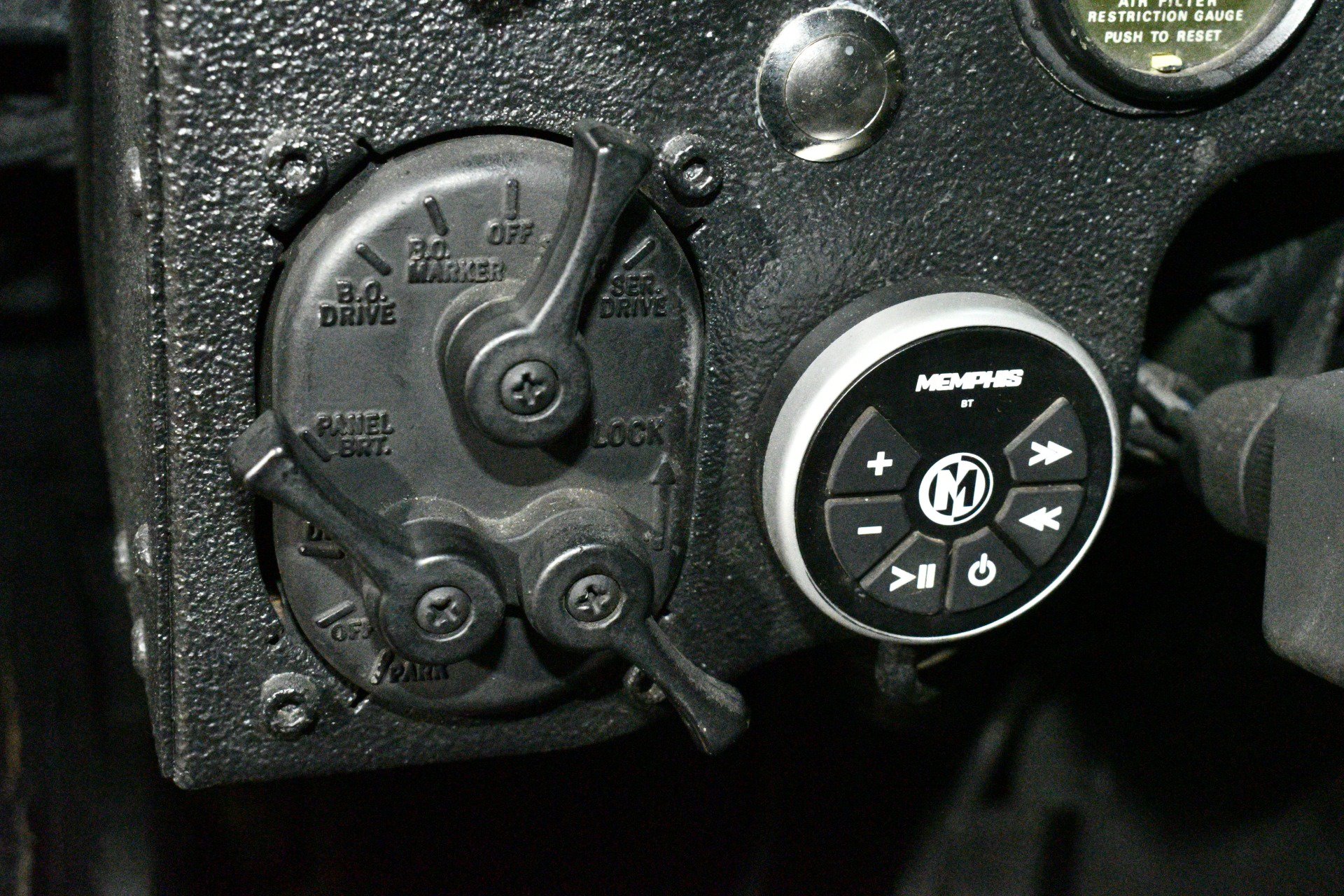 Used 1990 HUMMER H1 image 30