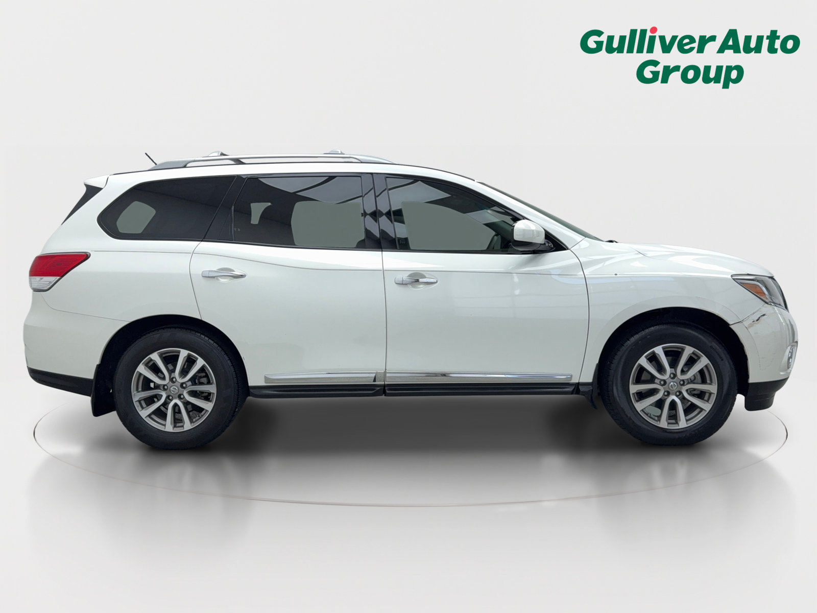 Used 2014 Nissan Pathfinder SL w/ SL Premium Package FWD image 10