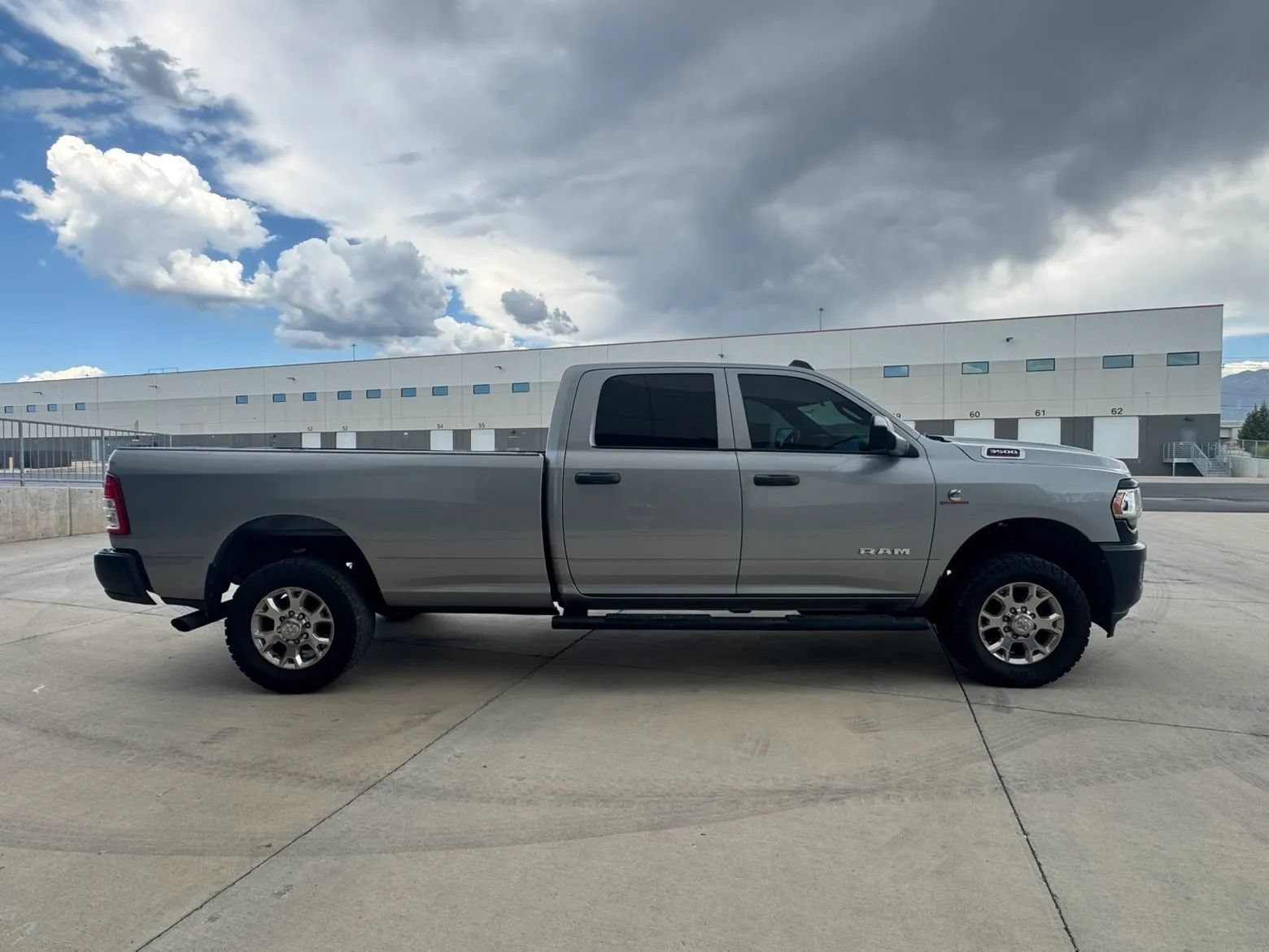 Used 2022 RAM 3500 Tradesman AWD/4WD image 6
