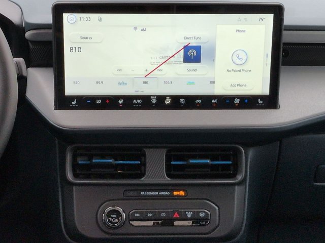 New 2026 Ford Maverick XLT w/ XLT Luxury Package FWD image 18