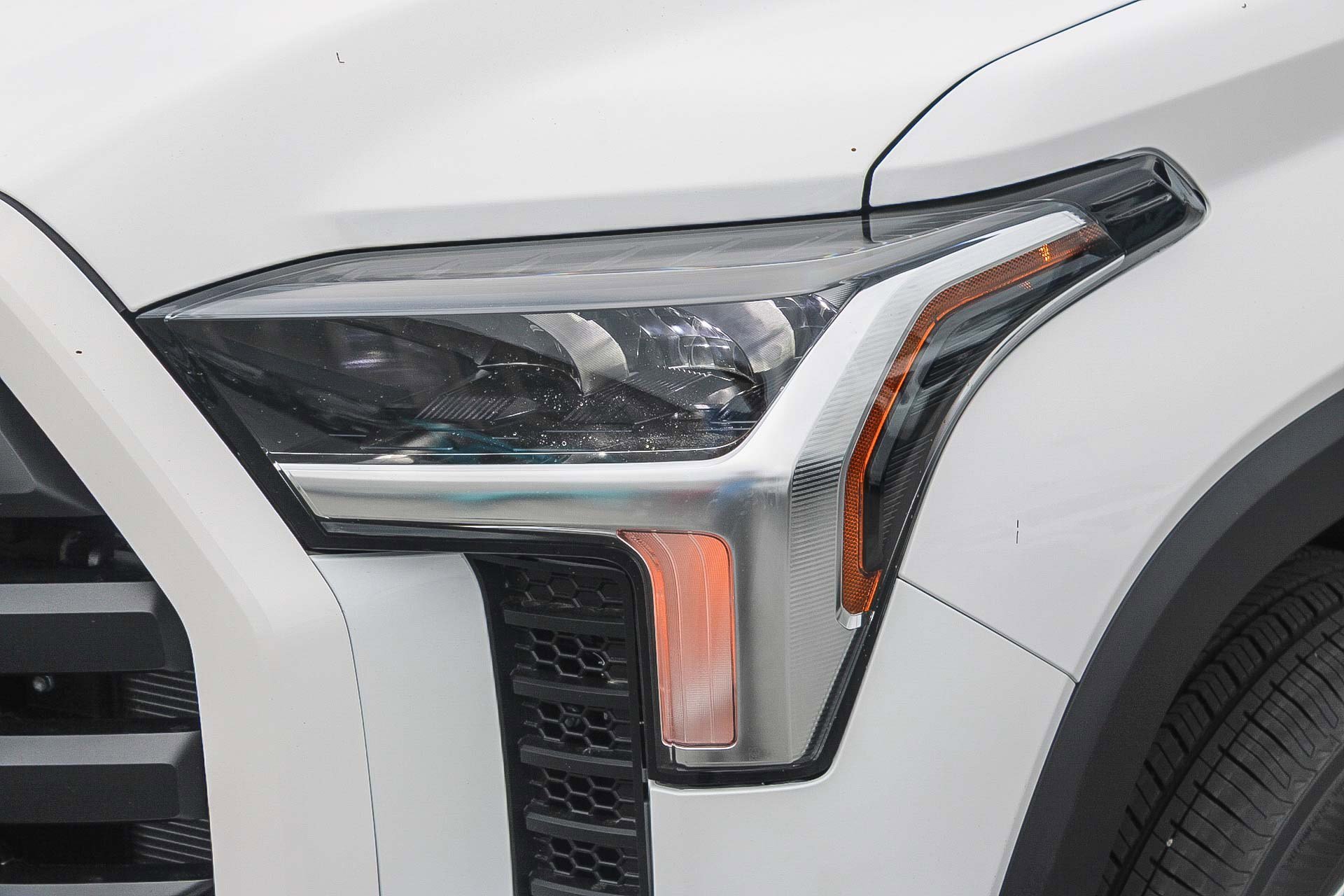 New 2026 Toyota Tundra SR5 AWD/4WD image 5