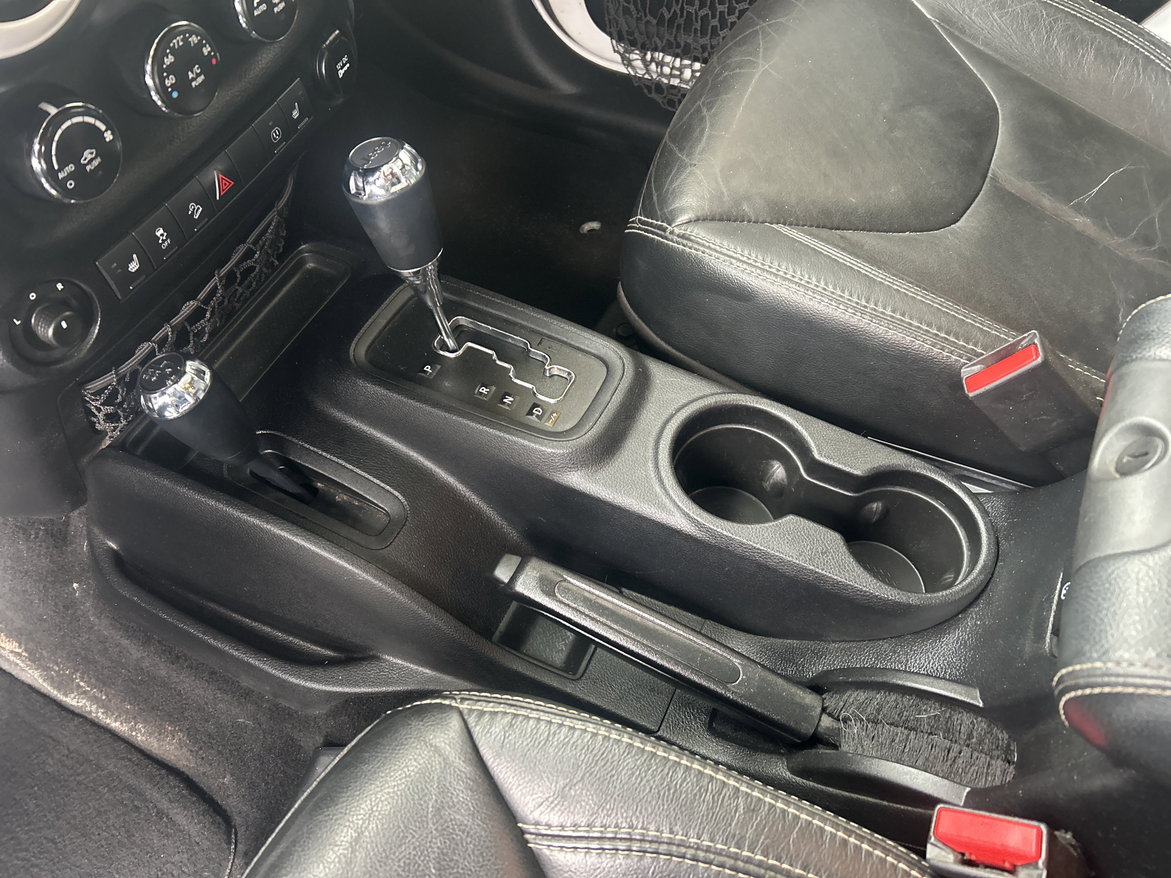 Used 2014 Jeep Wrangler Polar Edition image 20