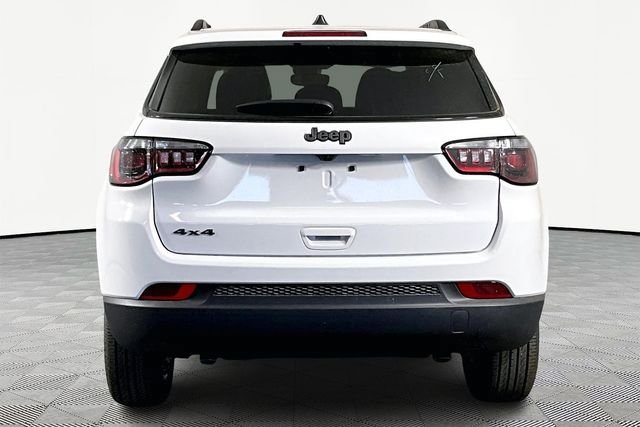 New 2026 Jeep Compass Latitude AWD/4WD image 5