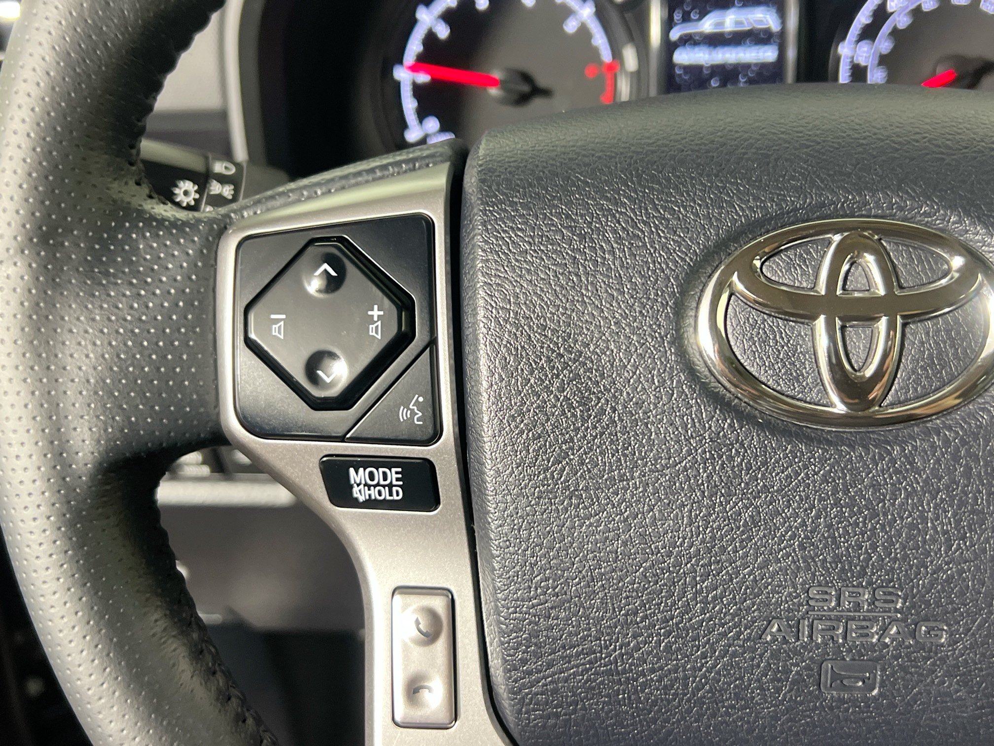 Used 2024 Toyota 4Runner SR5 Premium RWD image 18
