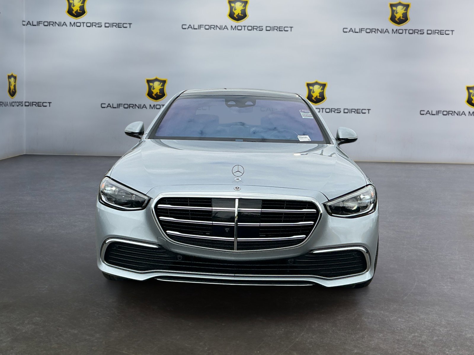 Used 2022 Mercedes-Benz S 500 4MATIC image 2