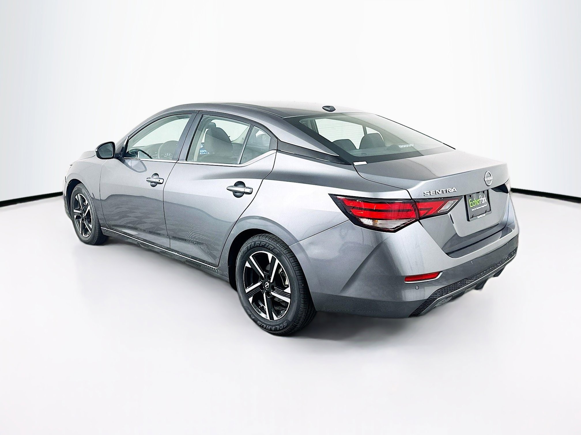 Used 2025 Nissan Sentra SV image 5