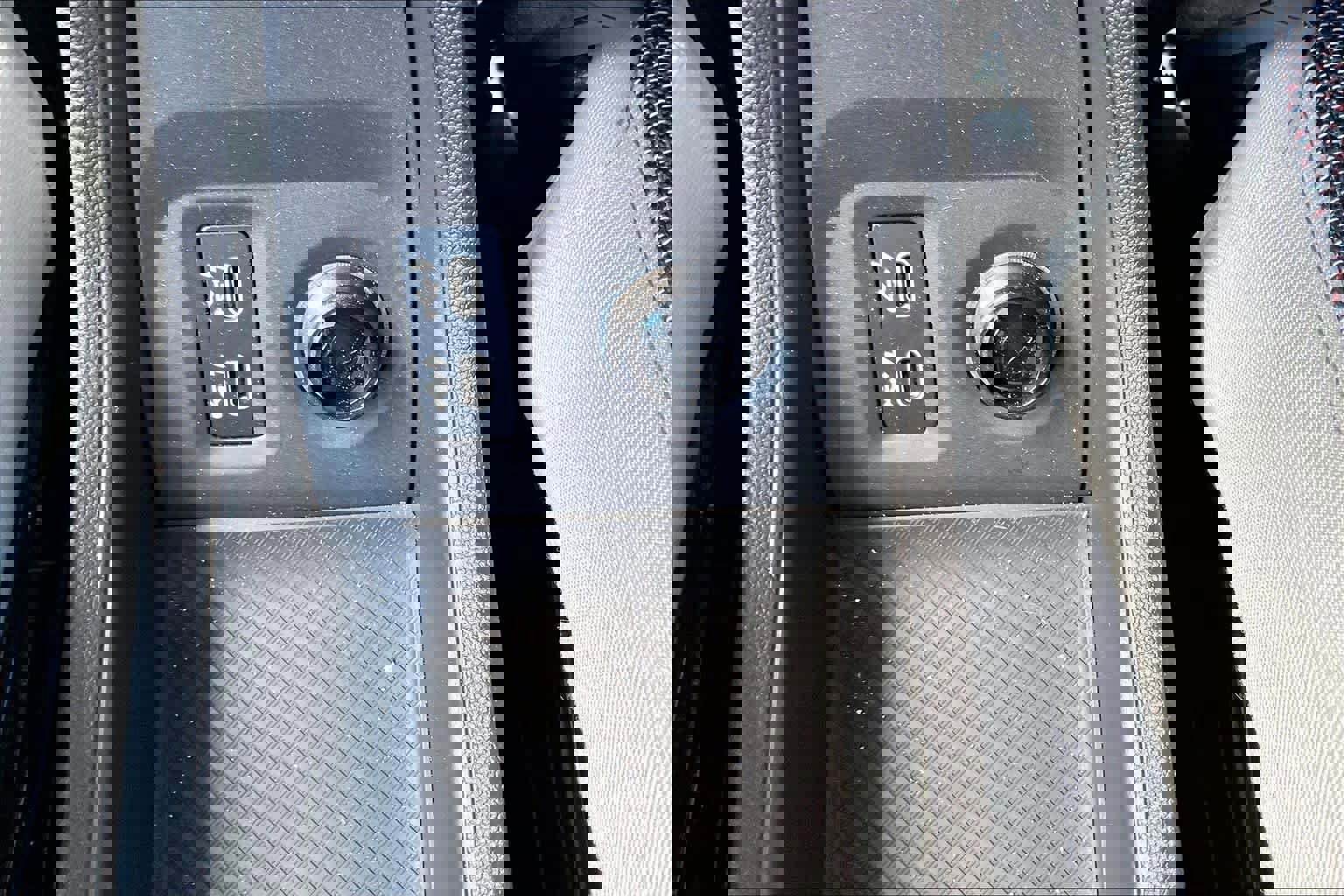 Used 2025 MINI Cooper S image 34