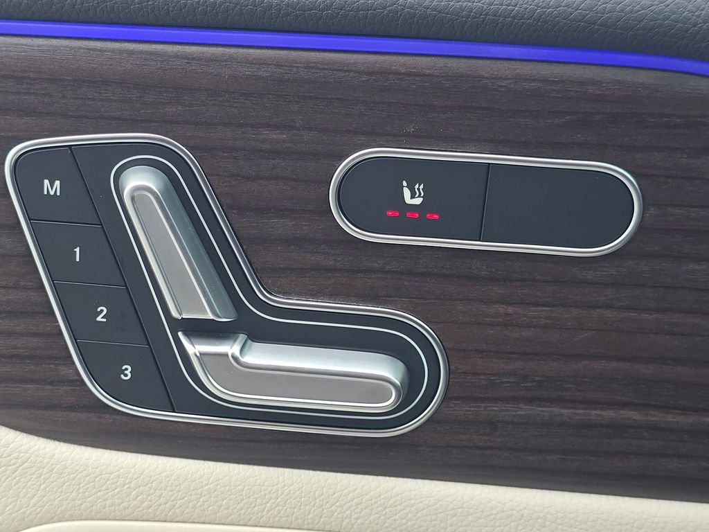 New 2026 Mercedes-Benz GLB 250 4MATIC image 5