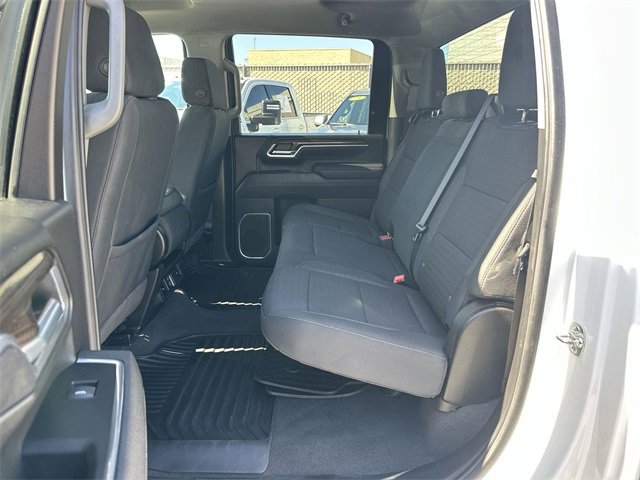 Used 2025 Chevrolet Silverado 3500 LT w/ Convenience Package image 24