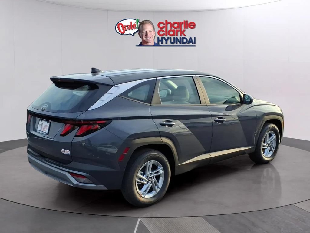 New 2026 Hyundai Tucson SE FWD image 5