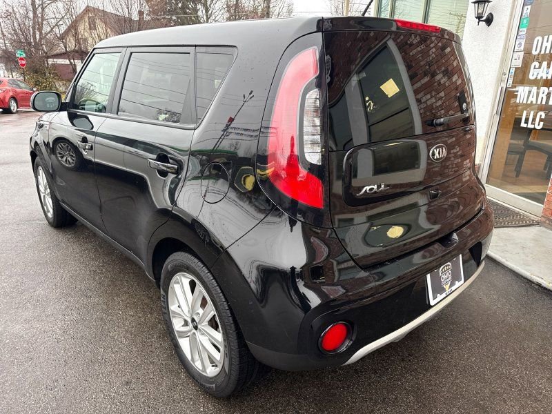 Used 2018 Kia Soul + w/ Audio Package image 7