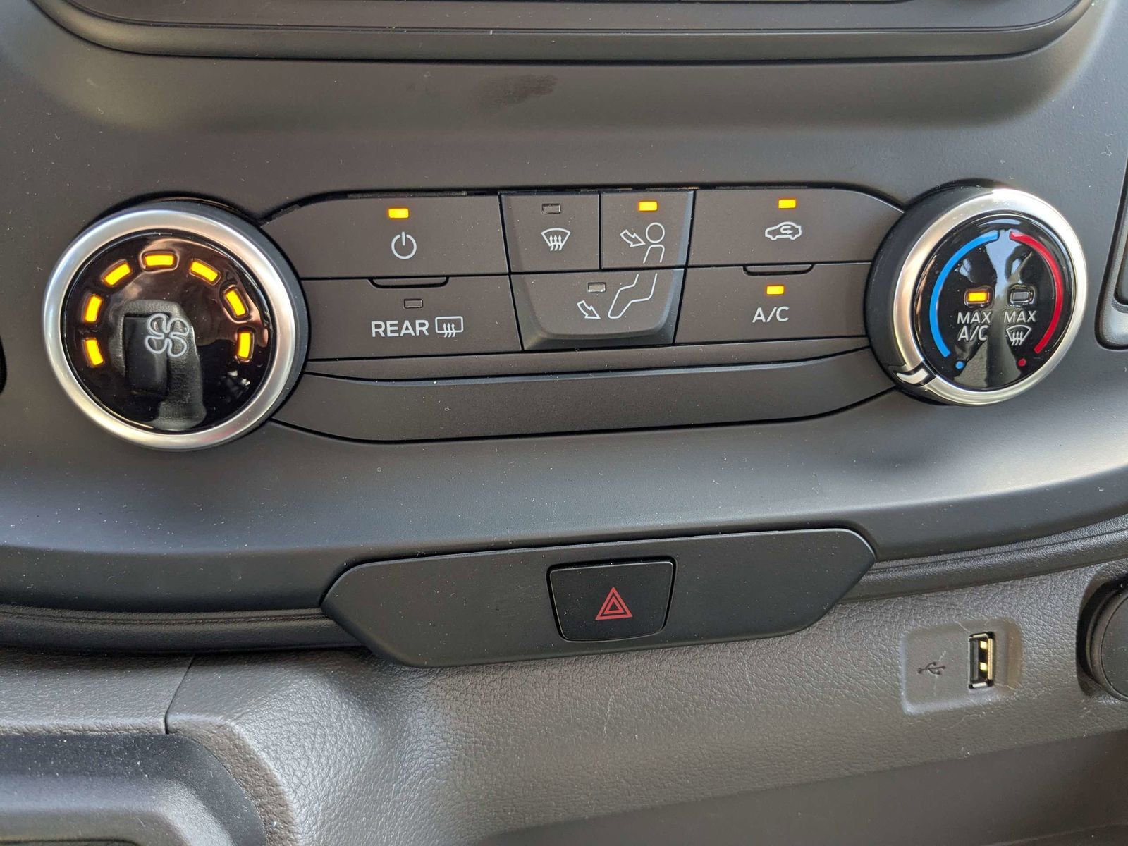 Used 2024 Ford Transit 250 BASE w/ Exterior Upgrade Package image 19