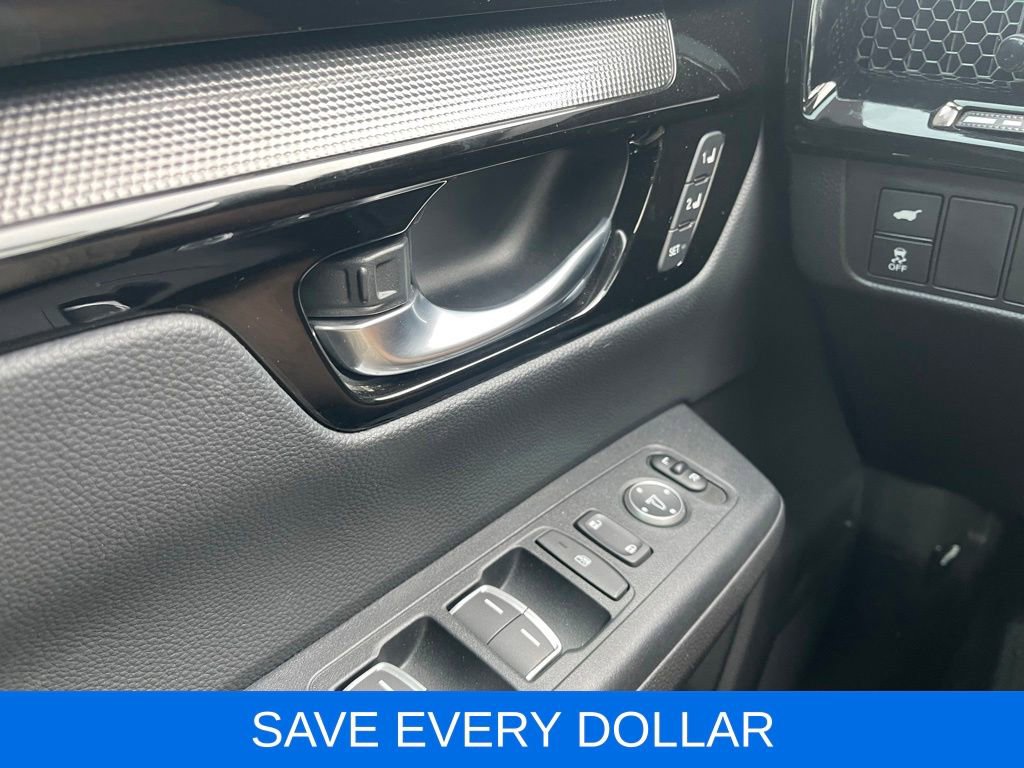 Used 2025 Honda CR-V EX-L image 17