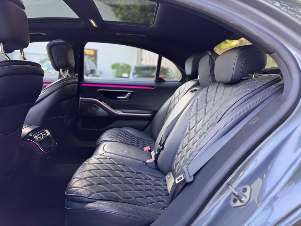 Used 2022 Mercedes-Benz S 500 4MATIC image 22