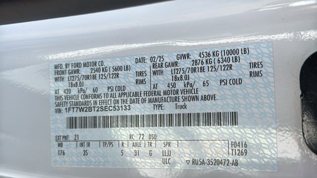 Used 2025 Ford F250 XLT image 30