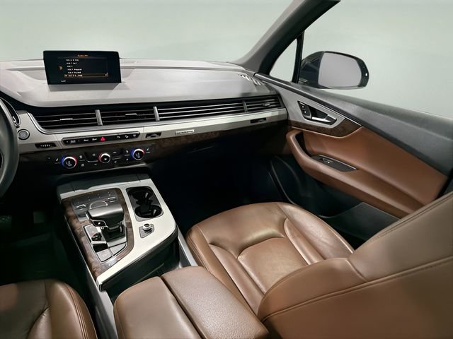 Used 2018 Audi Q7 2.0T Premium image 24