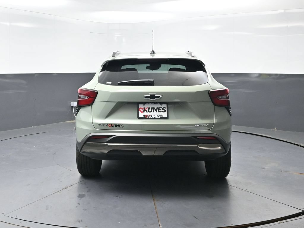 New 2026 Chevrolet Trax ACTIV FWD image 8