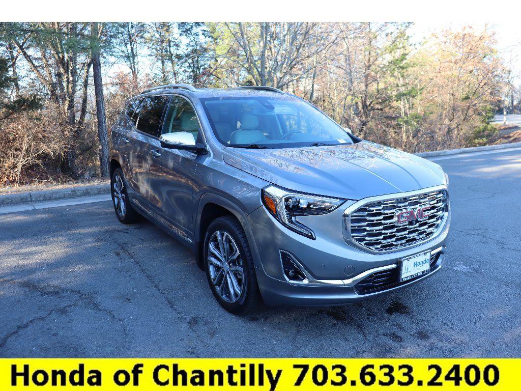 Used 2020 GMC Terrain Denali w/ Denali Premium Package image 1