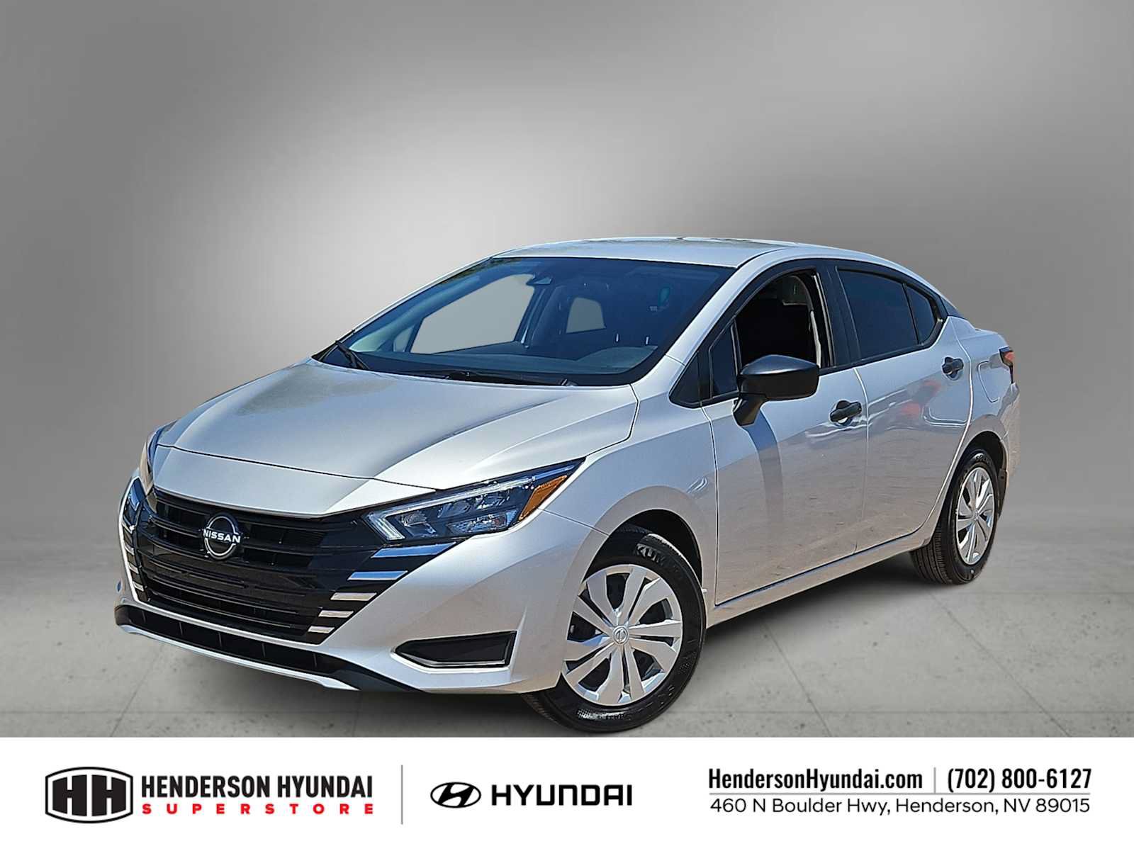 Used 2025 Nissan Versa S w/ Trunk Package