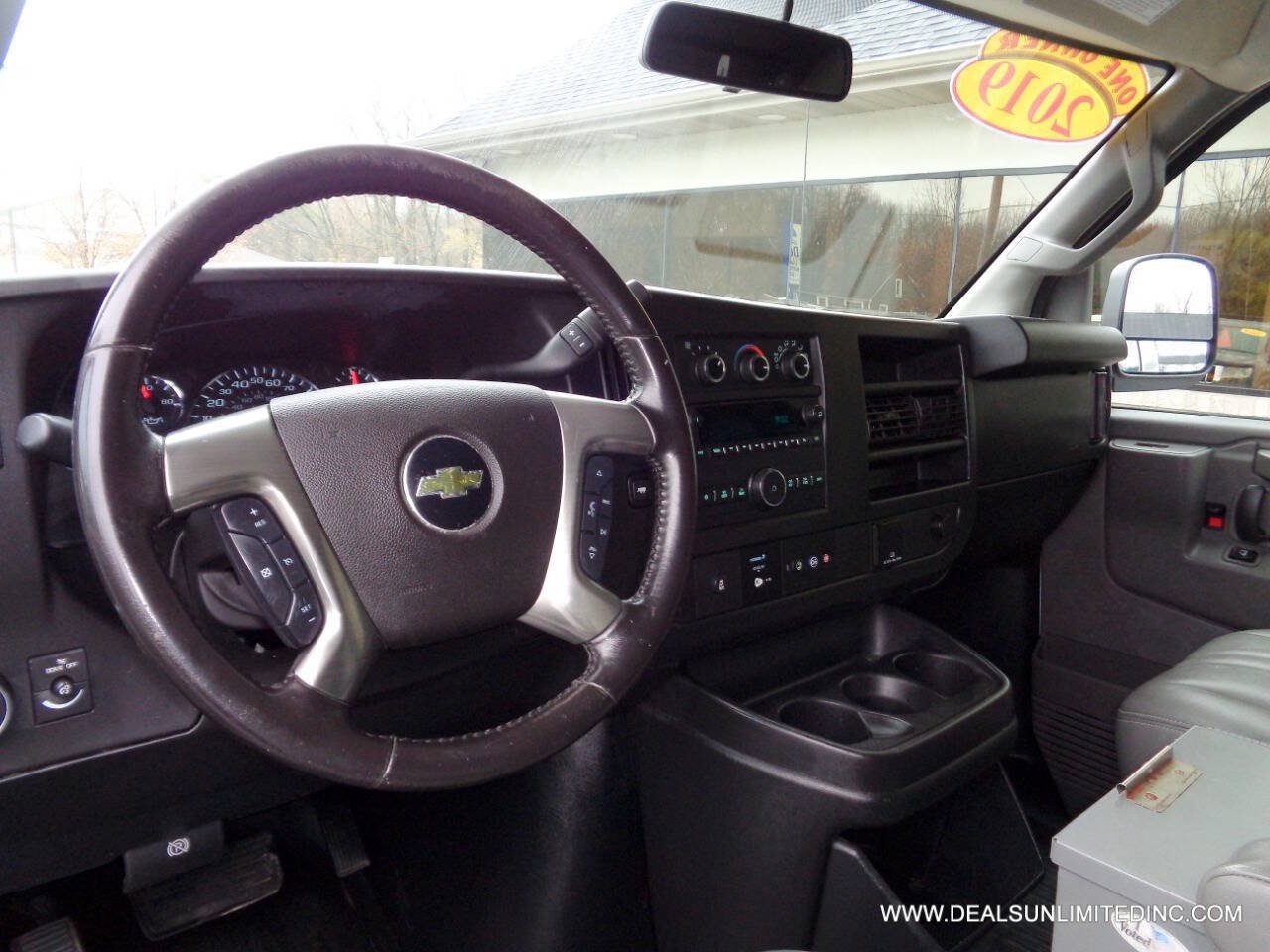 Used 2019 Chevrolet Express 2500 w/ Driver Convenience Package RWD image 10