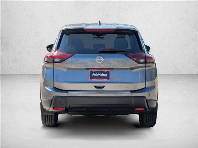 Certified 2025 Nissan Rogue SV image 7