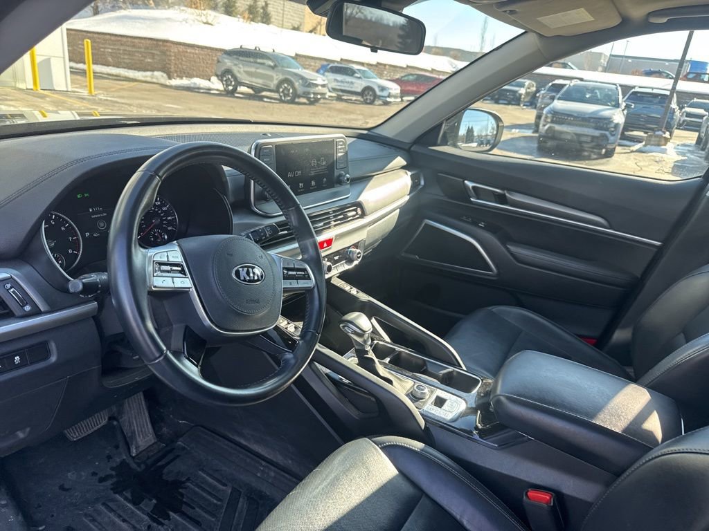Used 2020 Kia Telluride S w/ S 8 Passenger Seating Package image 29