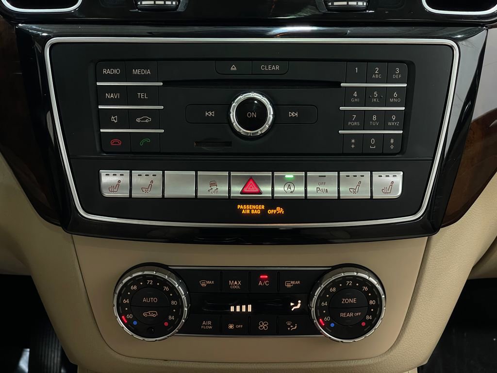 Used 2017 Mercedes-Benz GLS 450 4MATIC image 26