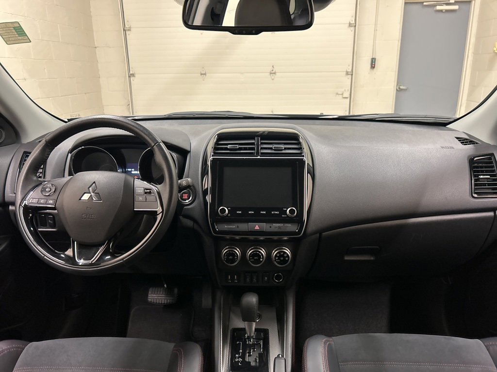 Used 2024 Mitsubishi Outlander Sport SE image 17