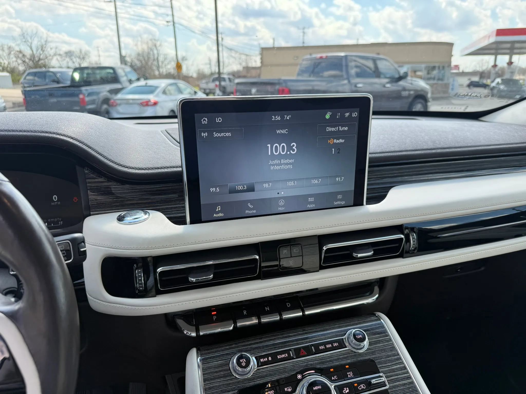 Used 2022 Lincoln Aviator Black Label w/ Dynamic Handling Package image 18