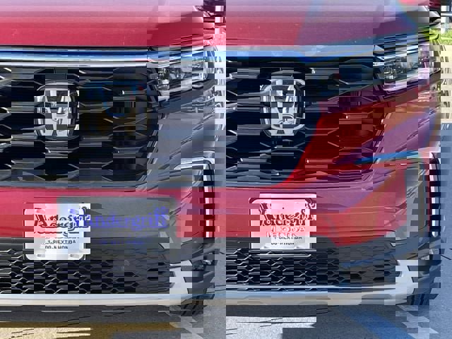 Certified 2025 Honda Pilot EX-L image 8