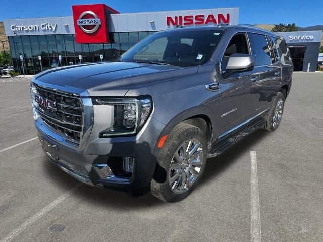 Used 2021 GMC Yukon SLT w/ SLT Premium Package image 3