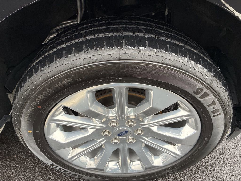 Used 2023 Ford F150 Limited image 12