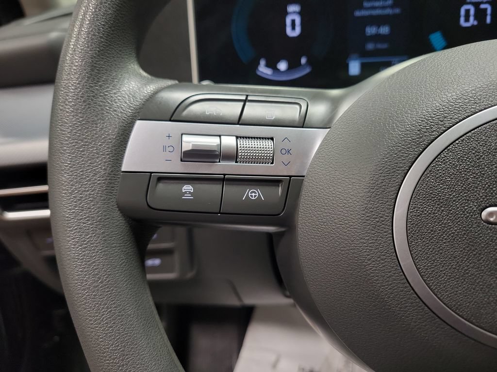 Used 2025 Hyundai Sonata SEL FWD image 24