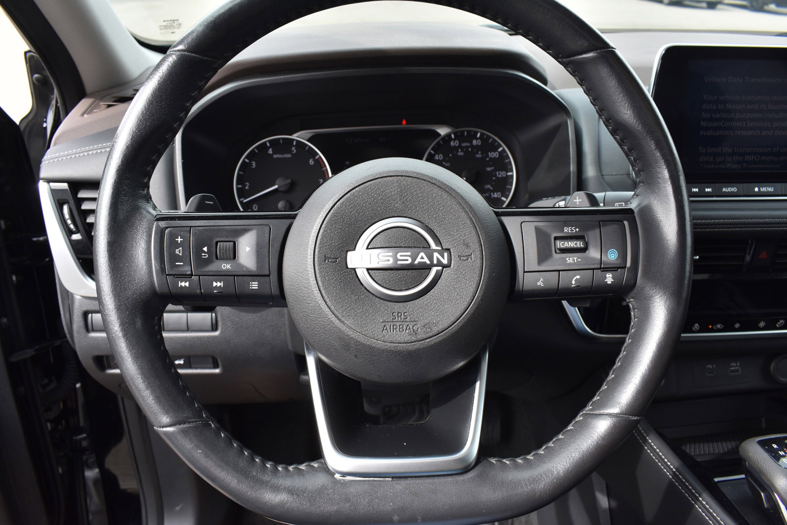 Used 2023 Nissan Rogue SL image 13