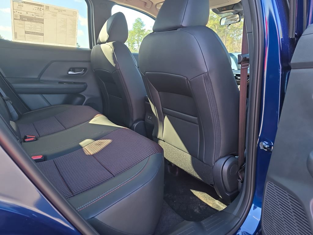 New 2026 Nissan Kicks SR FWD image 15