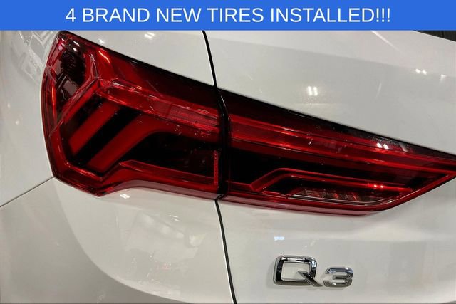Used 2022 Audi Q3 2.0T Premium Plus image 29