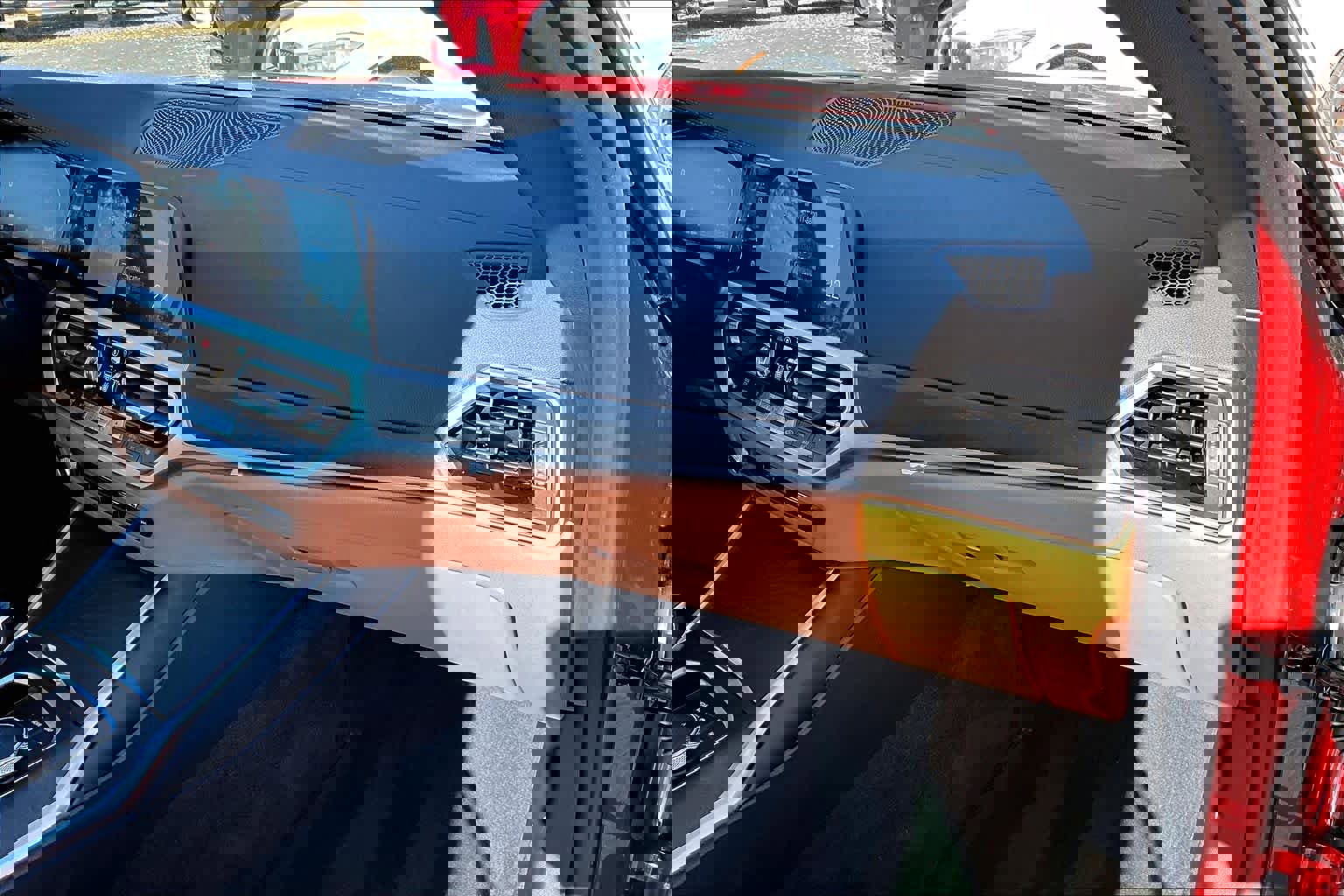 Certified 2023 BMW 430i Convertible w/ Premium Package image 16