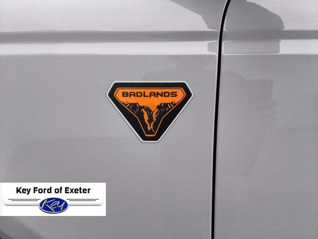 Used 2026 Ford Bronco Badlands AWD/4WD image 9