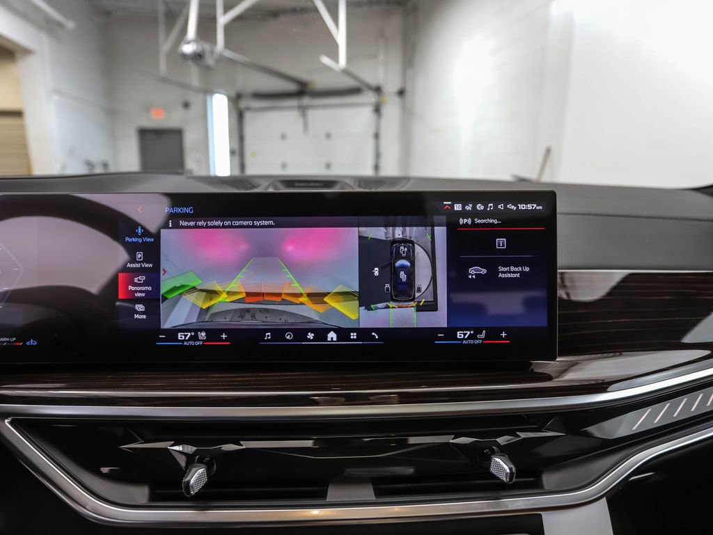 New 2026 BMW X7 M60i image 18