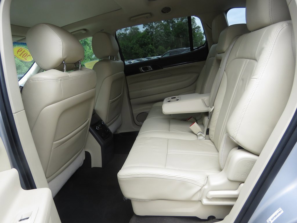 Used 2019 Lincoln MKT AWD image 21