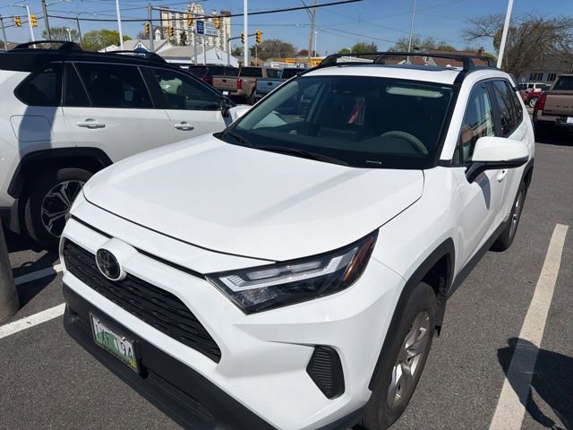 Used 2025 Toyota RAV4 XLE w/ Convenience Package AWD/4WD image 1