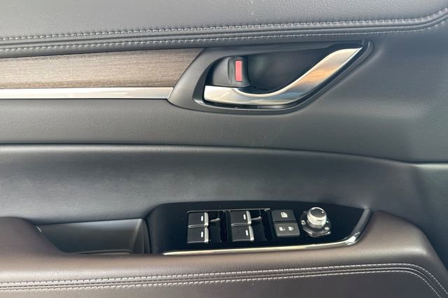 New 2025 MAZDA CX-5 Signature image 11