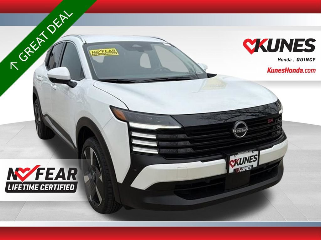 Used 2025 Nissan Kicks SR FWD image 1