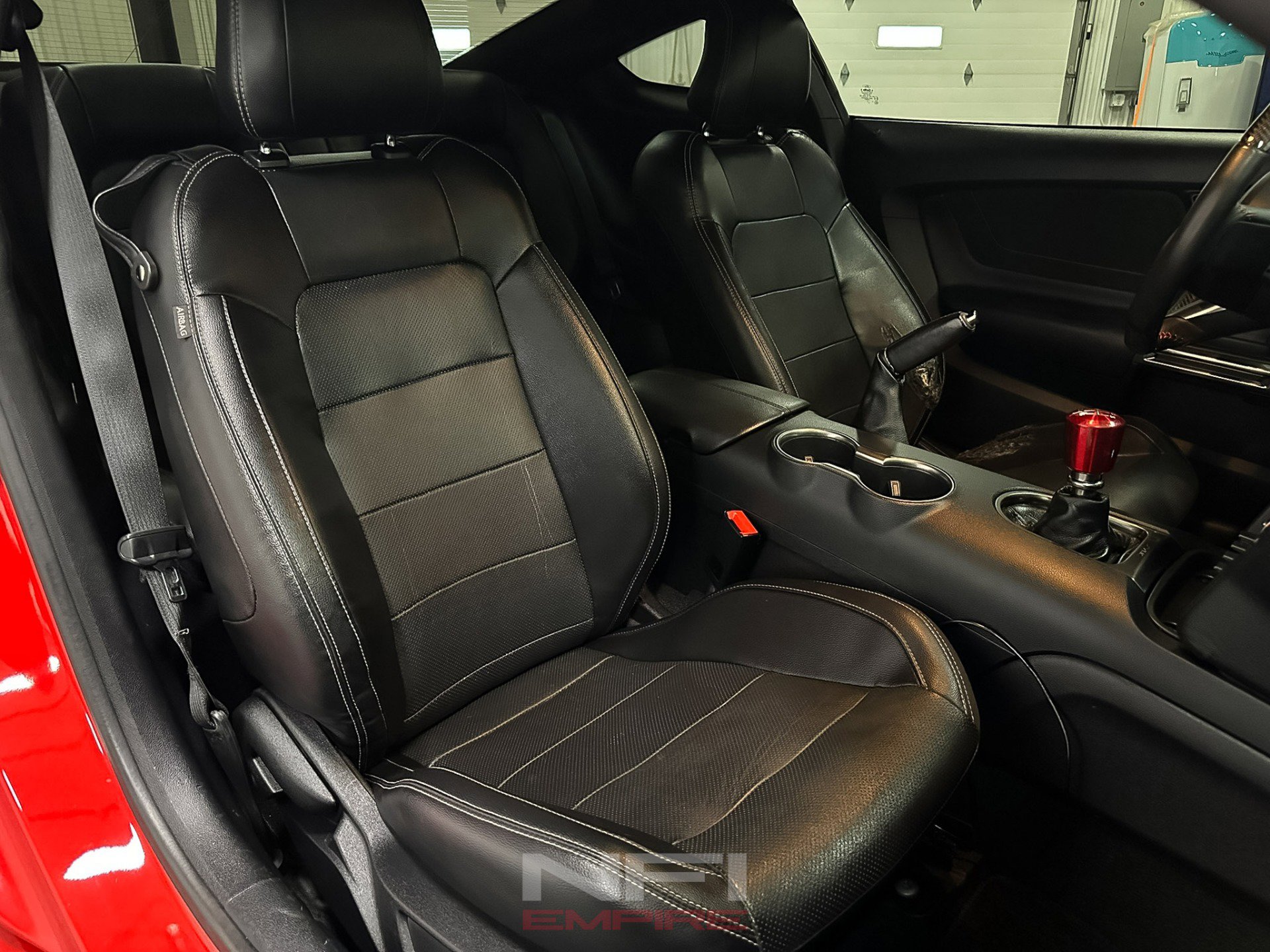 Used 2016 Ford Mustang Shelby GT350 w/ Track Package RWD image 36