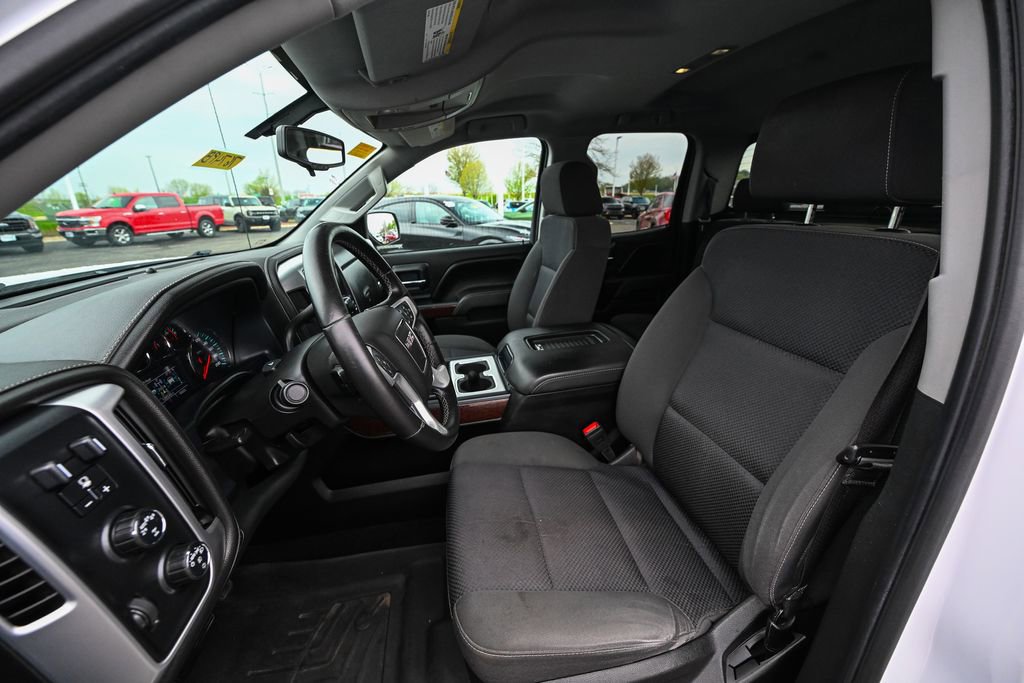 Used 2017 GMC Sierra 1500 SLE w/ Suspension Package, Off-Road AWD/4WD image 18