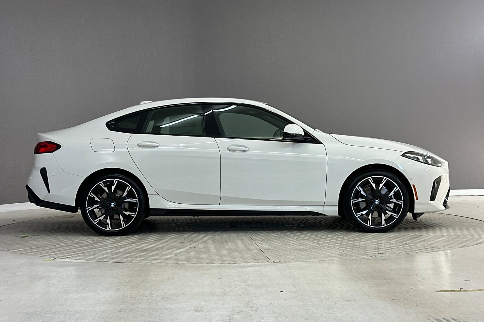 New 2026 BMW 228i w/ Technology Package FWD image 8