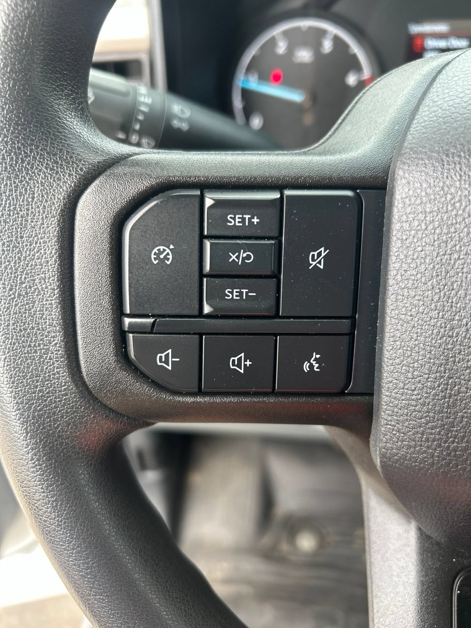 Used 2024 Ford F350 XL w/ XL Off-Road Package AWD/4WD image 21